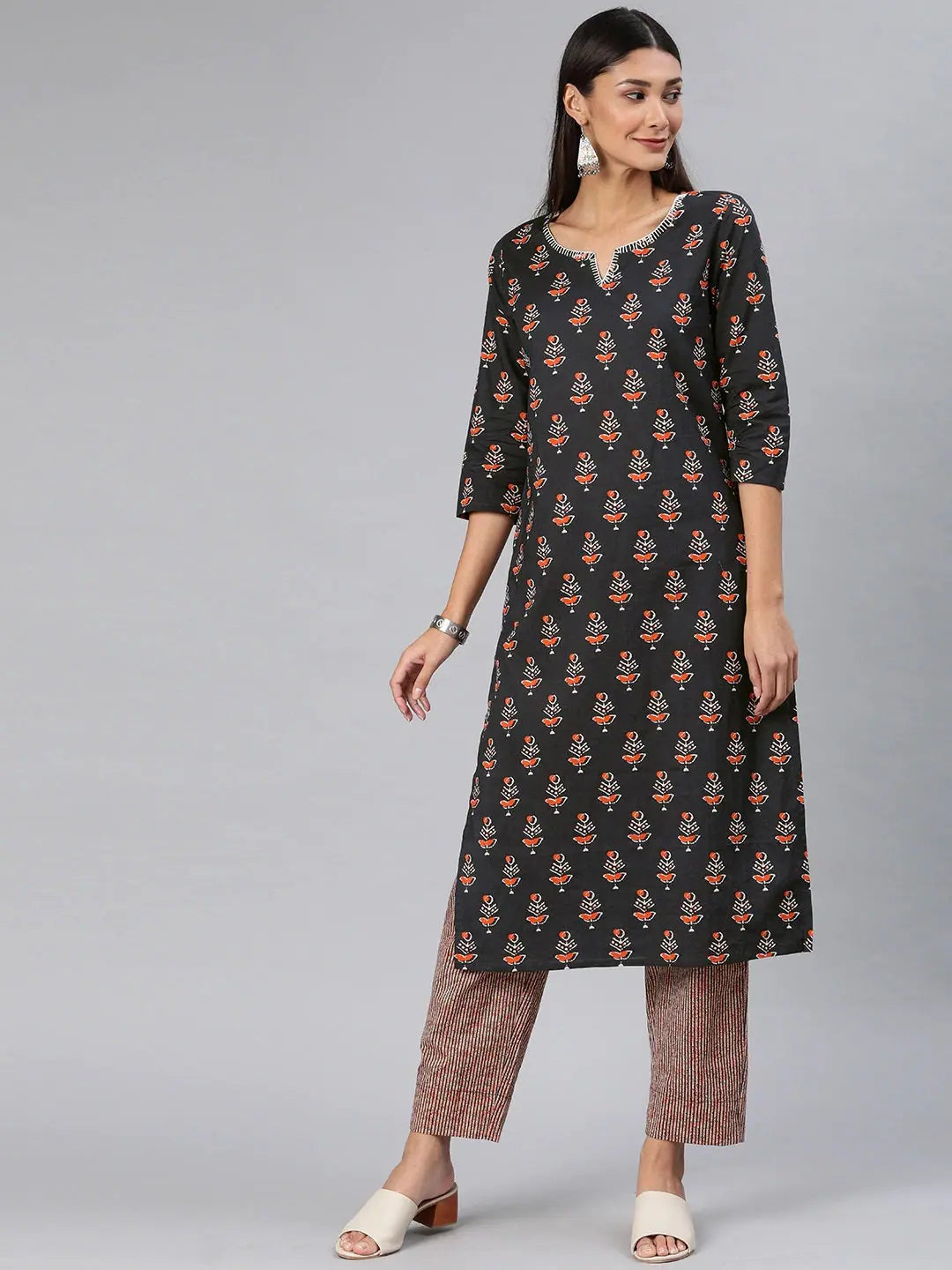 Ahika Women's Cotton Printed Kurta Palazzo Set-VKSET1076S_L