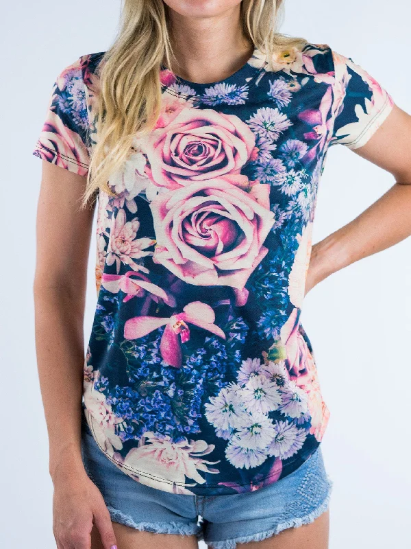 Vintage Flowers Women's CrewCrewnecklegend