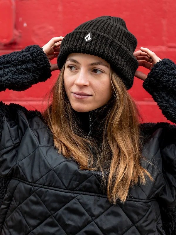 Womens Voluxe Beanie - BlackTasseled Knit Tops