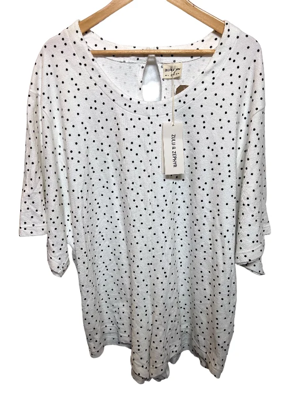 Zulu and Zephyr White Polka Dot Cardigan (Size XL)Plush Knit Tops