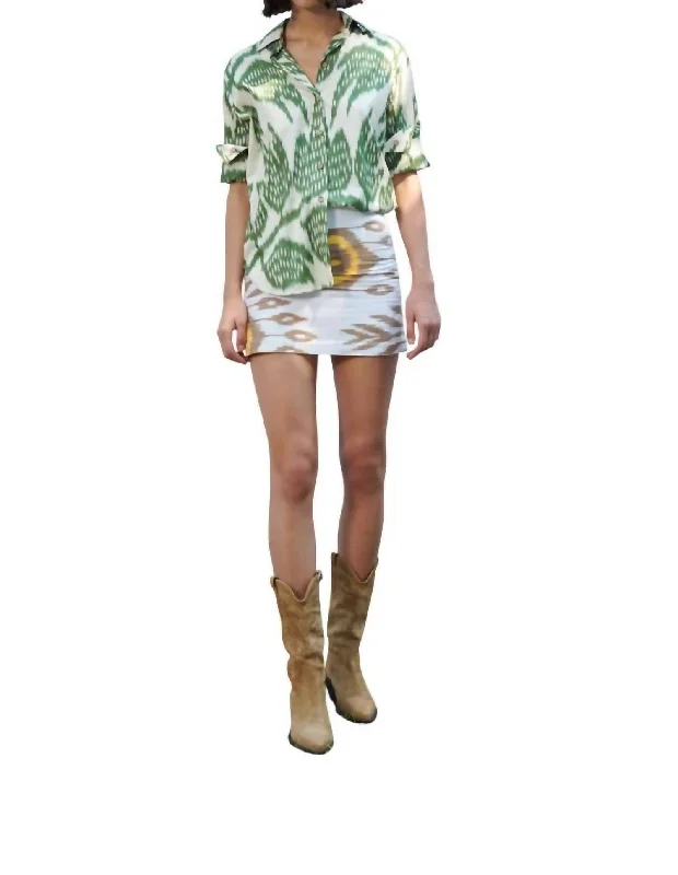 Chic Shirt In Green LeafAsymmetrical Shirts