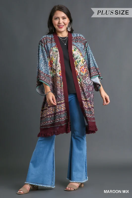 Women's summer topsUmgee Open Front Print Kimono With Fringe Details In Maroon Mix Plus